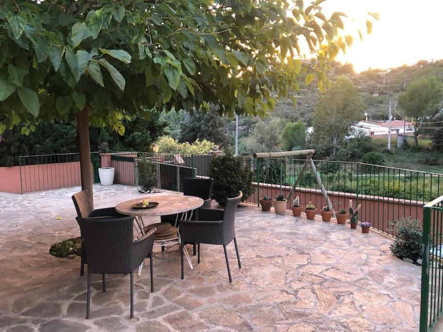 Apartment In Country House With Views And Pool Vespellá Exteriör bild